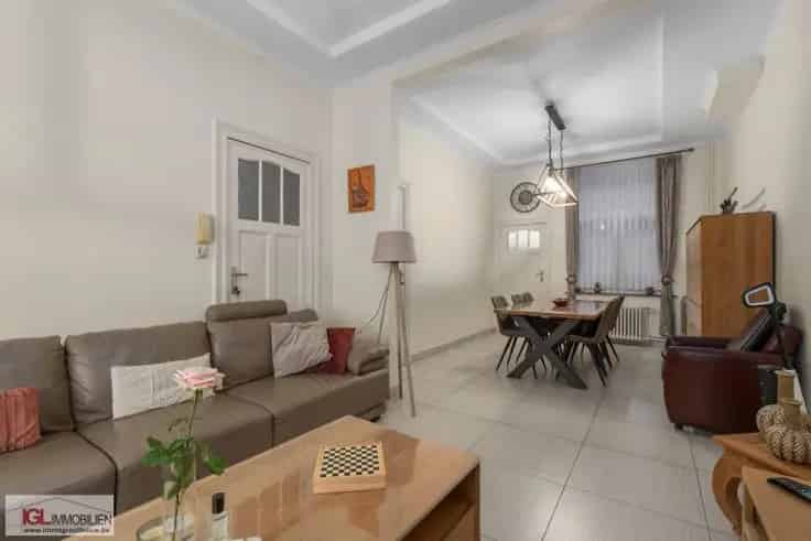 Herenhuis 5 slaapkamers Astridpark Gerenoveerd