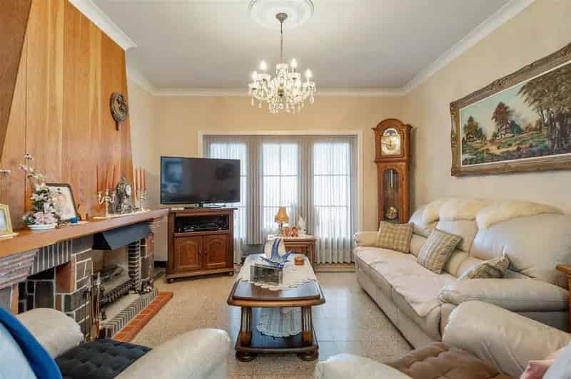 Te renoveren woning met 2 bosgronden Hasselt