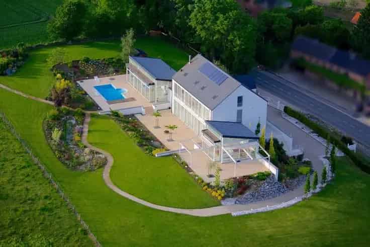Luxe Villa te Koop 1050m2 7 Slaapkamers Wellness