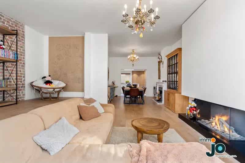 Herenhuis Oostende te huur: gerenoveerd, handel, duplex, man cave