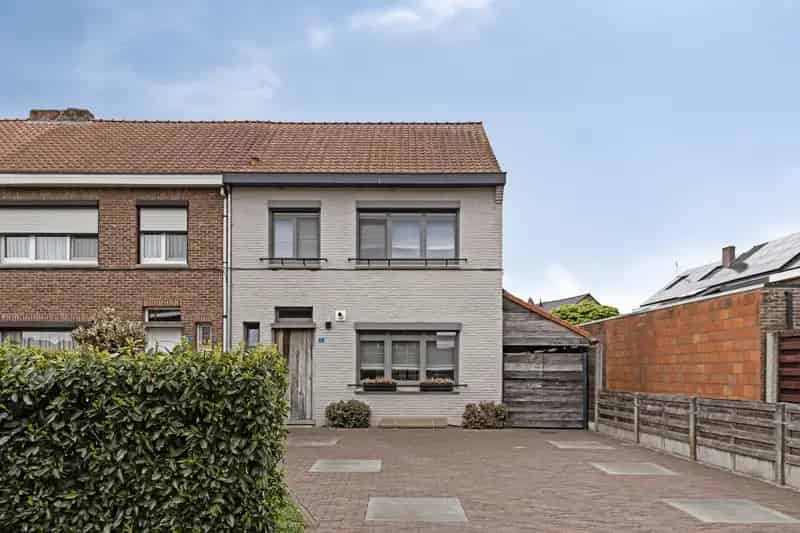 Huis te huur Herentals: Instapklare 3 slpk woning met tuin en buitenkeuken