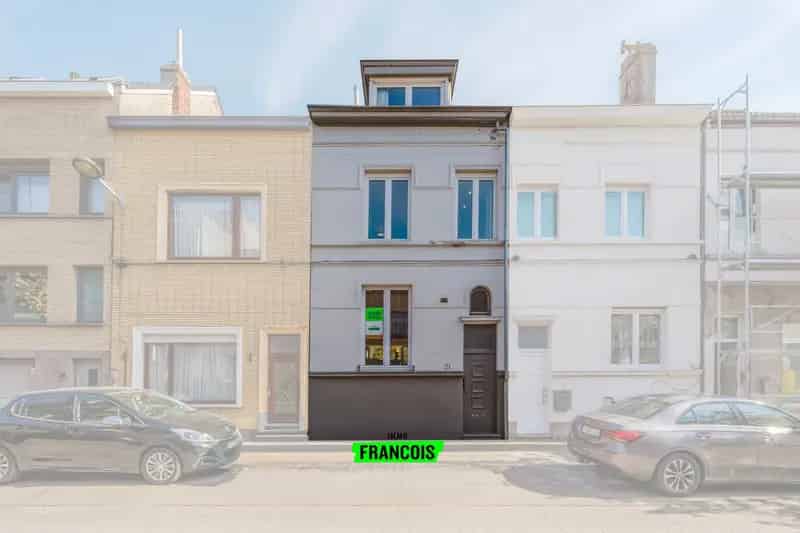 Huis te koop Oostende: Instapklare gezinswoning nabij strand