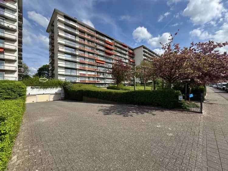 Ruim Hoekappartement 3 SLPK 2 Autostaanplaatsen Terras