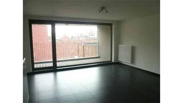 Appartement te huur met lift en autostaanplaats