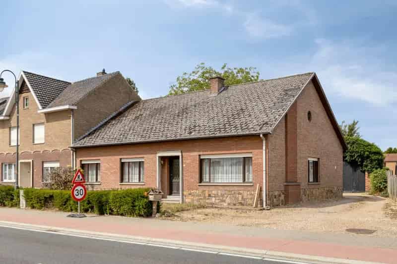 Te renoveren woning Volledige aanbod