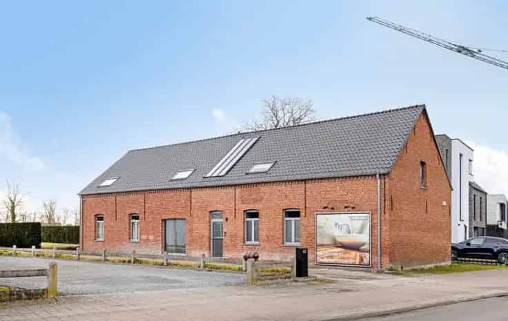 Huis Te Koop 5 Slaapkamers Ruime Open Bebouwing