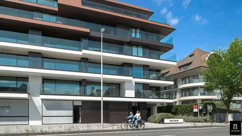 Appartement te koop: 2 slaapkamers, zeezicht, luxe afwerking