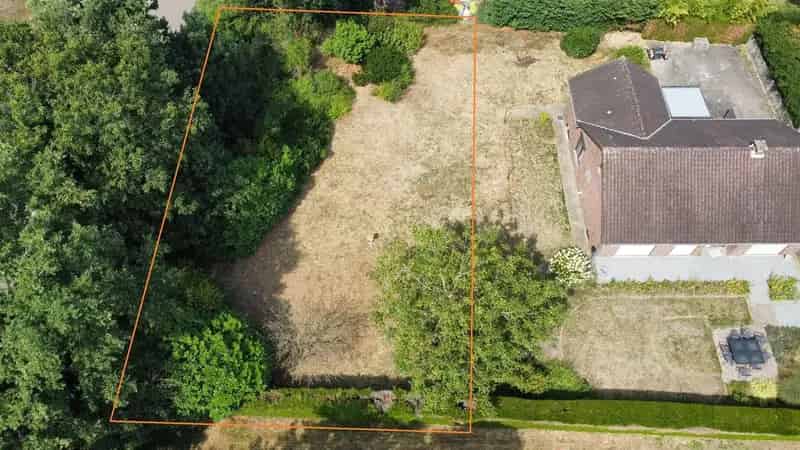 Bouwgrond voor open bebouwing met een oppervlakte van 7a 64ca in Zonhoven