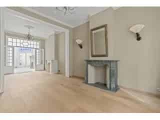Herenhuis te Koop Brugge 5 slaapkamers 4 badkamers