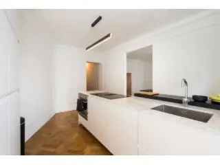 Appartement te koop Sint-Gillis 1 slaapkamer 101m² gerenoveerd
