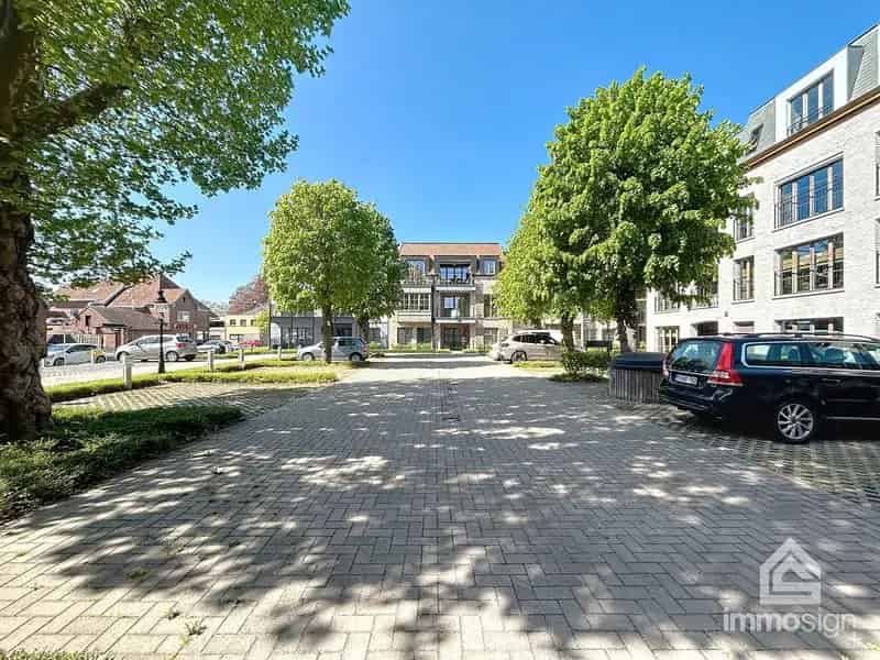 Bovengrondse Parkeerplaats P1 Residentie De Heerlyckheid Bocholt