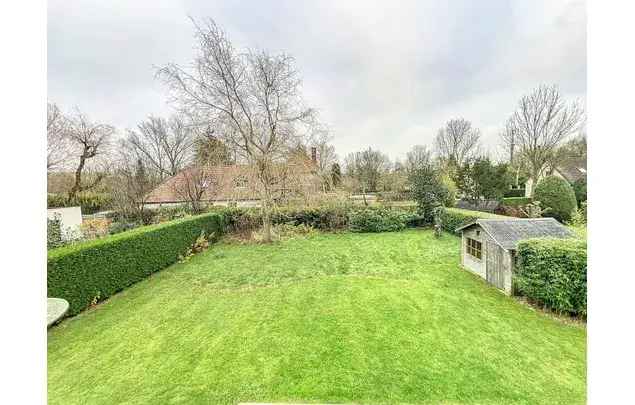 Huur 4 slaapkamer huis van 203 m² in Ghent