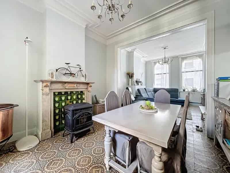 Huis te huur 4 slaapkamers 2 badkamers stadstuin