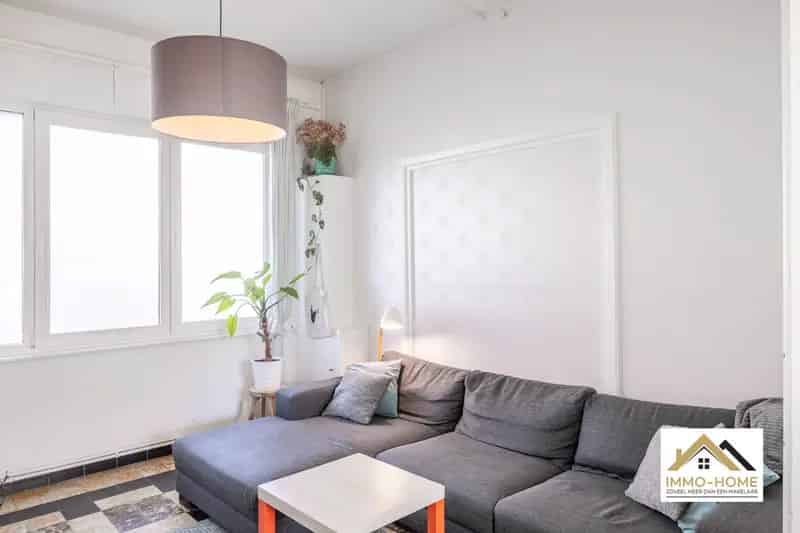 Huis te Koop Gentbrugge: Charmante Rijwoning Nabij Centrum