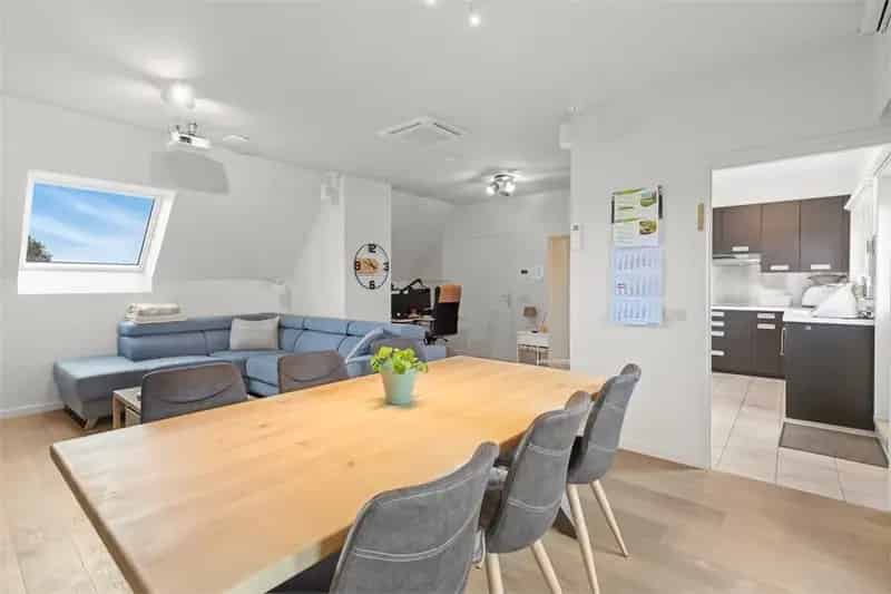Penthouse te koop Aalter 2 slaapkamers - luxe renovatie