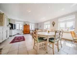 Huis Gemengd Gebruik Eigenbrakel 220m²