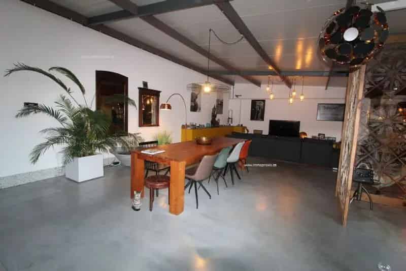 Gerenoveerde Loft te Koop Beveren 200m² 1 Slaapkamer