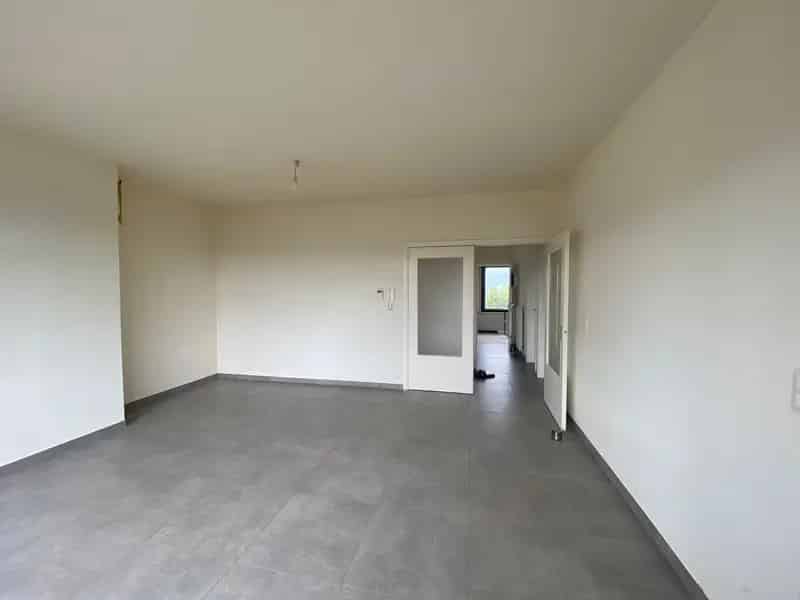 Gerenoveerd appartement Zedelgem 3 slaapkamers