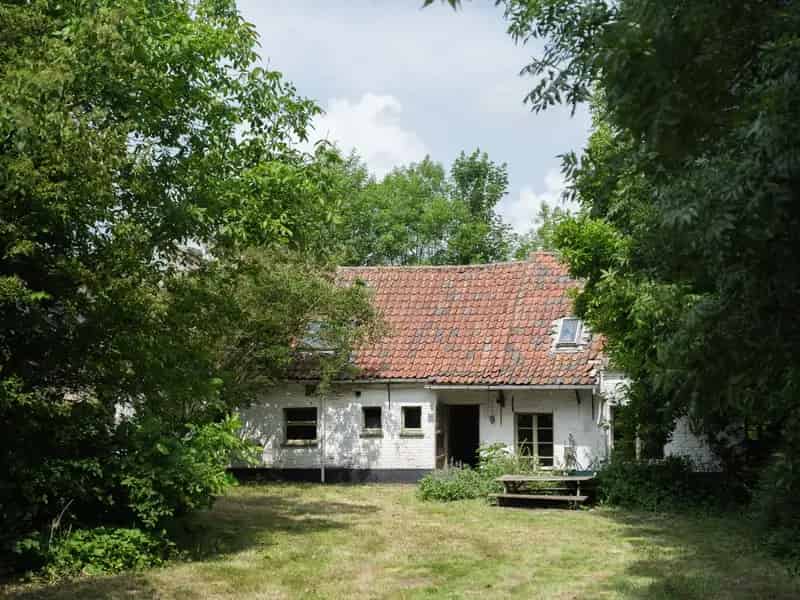 Grond te koop Dikkelvenne: 2179m² met hoeve