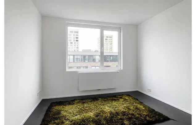 Huur 3 slaapkamer appartement van 258 m² in Antwerp