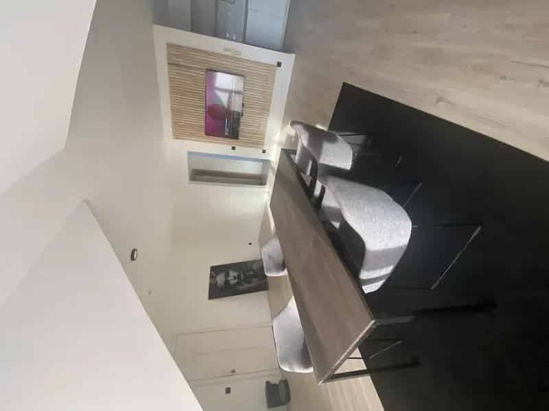 Appartement te koop Stekene 2 slaapkamers gerenoveerd