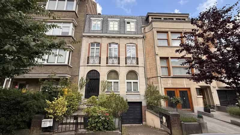 Huis te Woluwe-Saint-Lambert 331m² 5 slaapkamers
