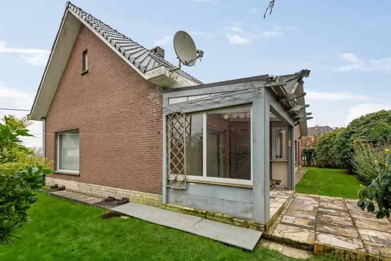 Ruime gezinswoning te Dilbeek 3 slaapkamers doodlopende straat