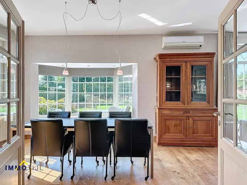 Authentieke Villa te Huur met Jacuzzi en Ruime Tuin