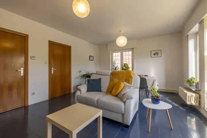 Appartement te koop Gent: ruim en lichtrijk nabij station
