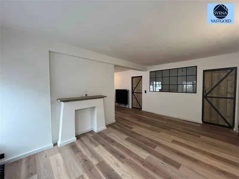 Gerenoveerd Appartement te Koop in Brakel