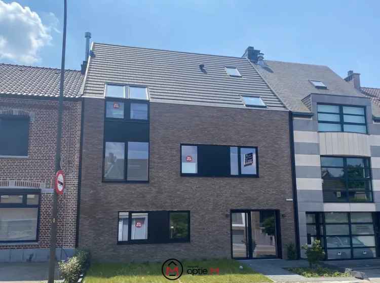 Huur appartement duplex met terras in Bilzen met moderne voorzieningen