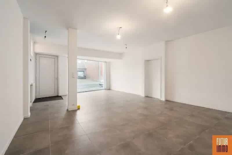 Woning met garage Kerkplein