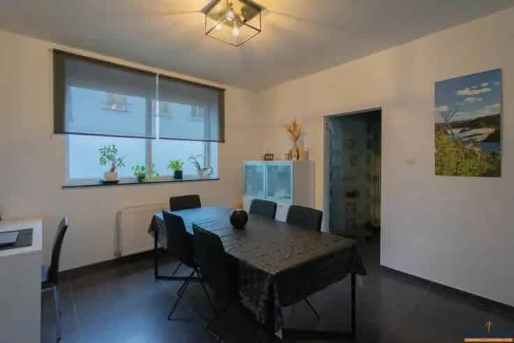 Huis Te Koop Sambreville 3 Slaapkamers Tuin Garage