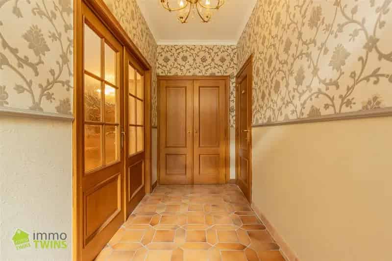 Huis te huur Sint-Gillis-Dendermonde: 293m², 4 slaapkamers, atelier
