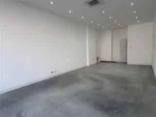 Handelspand te Huur Gilly 378m2