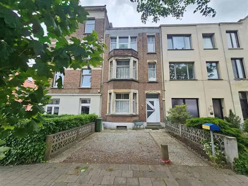 Karakterwoning te koop in Deurne Zuid