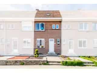 Huis te koop - 2 slaapkamers - tuin - garage - Aat