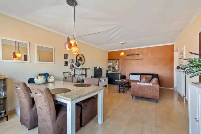 Appartement te koop in Bornem: Lichtrijk en gezellig appartement