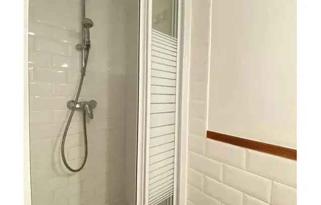 Huur 1 Slaapkamer Appartement Nabij Metro Maalbeek Brussels