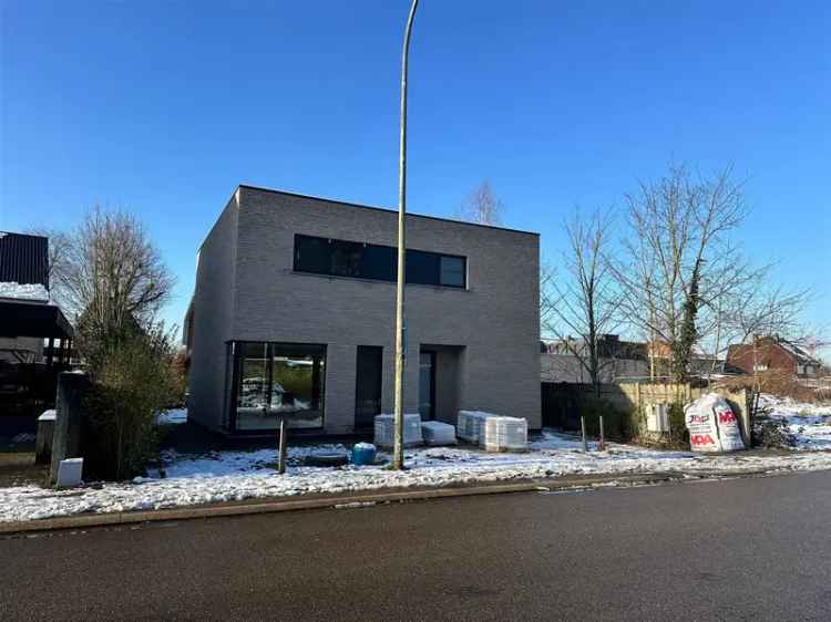 TE HUUR: Nieuwbouw BEN-woning met 3 slaapkamers in Achel!