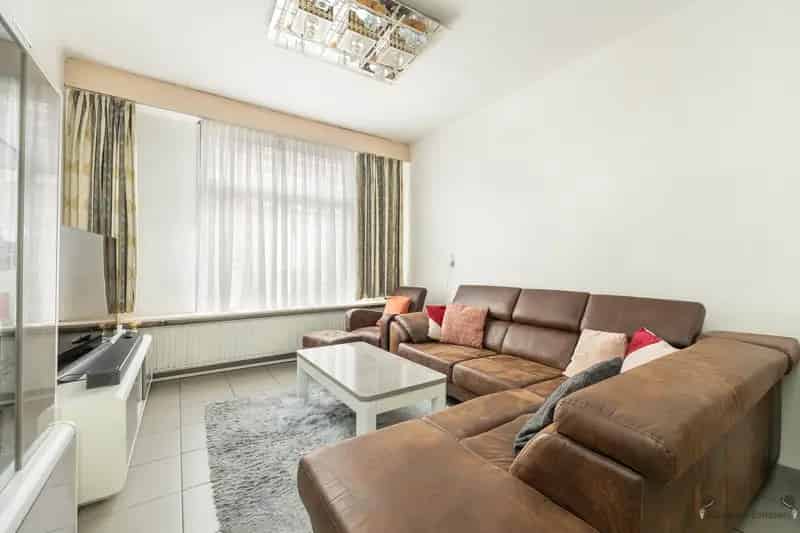 Gezinswoning Deurne Gunstige Locatie