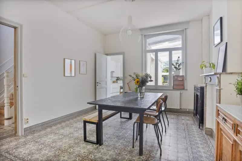 Authentieke Rijwoning 4 Slaapkamers