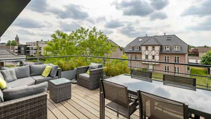 Koop penthouse in Minderhout met prachtige binnenhuisarchitectuur