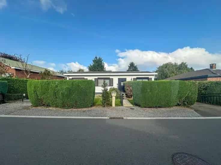 Bungalow te Koop met Tuin en Garage