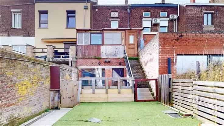 Huis te Koop Roux 3 slaapkamers