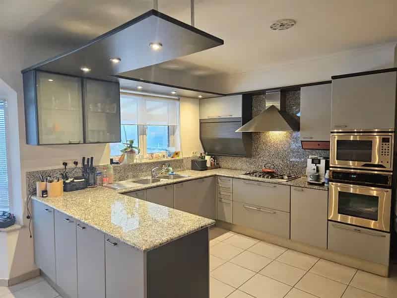 Ruime gezinswoning 312m² te koop