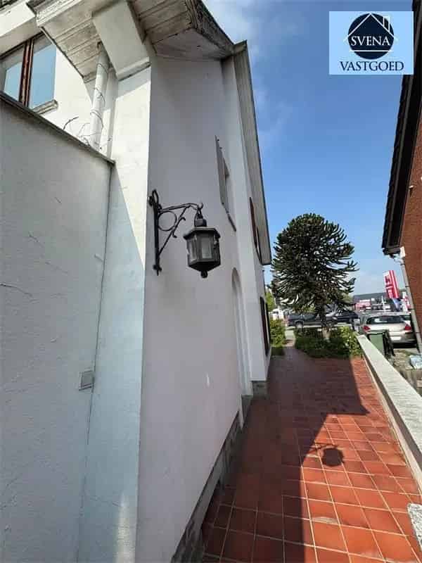 Te renoveren woning 3 slaapkamers garage tuin