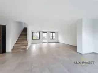 Huis te huur Somme-Leuze 102m² 2 slaapkamers gerenoveerd