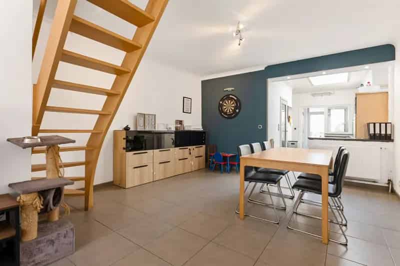 Instapklare woning 2 slpk tuin 2 staanplaatsen Willebroek