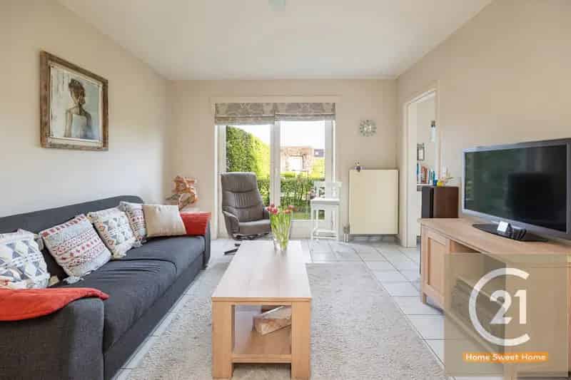 Huis te koop Steenokkerzeel: Instapklare 3 slaapkamer woning met tuin